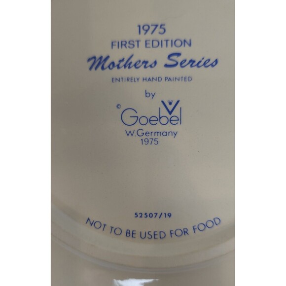 VINTAGE 1975 GOEBEL MOTHERS SERIES FIRST EDITION COLLECTOR PLATE W GERMANY & Box - Picture 8 of 9